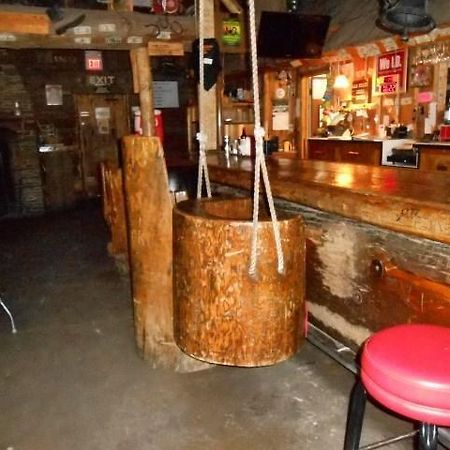 موتيل Lolo The Jack Saloon الغرفة الصورة